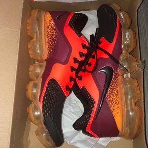 Nike vapormax GS women’s 8.5/ 7 youth